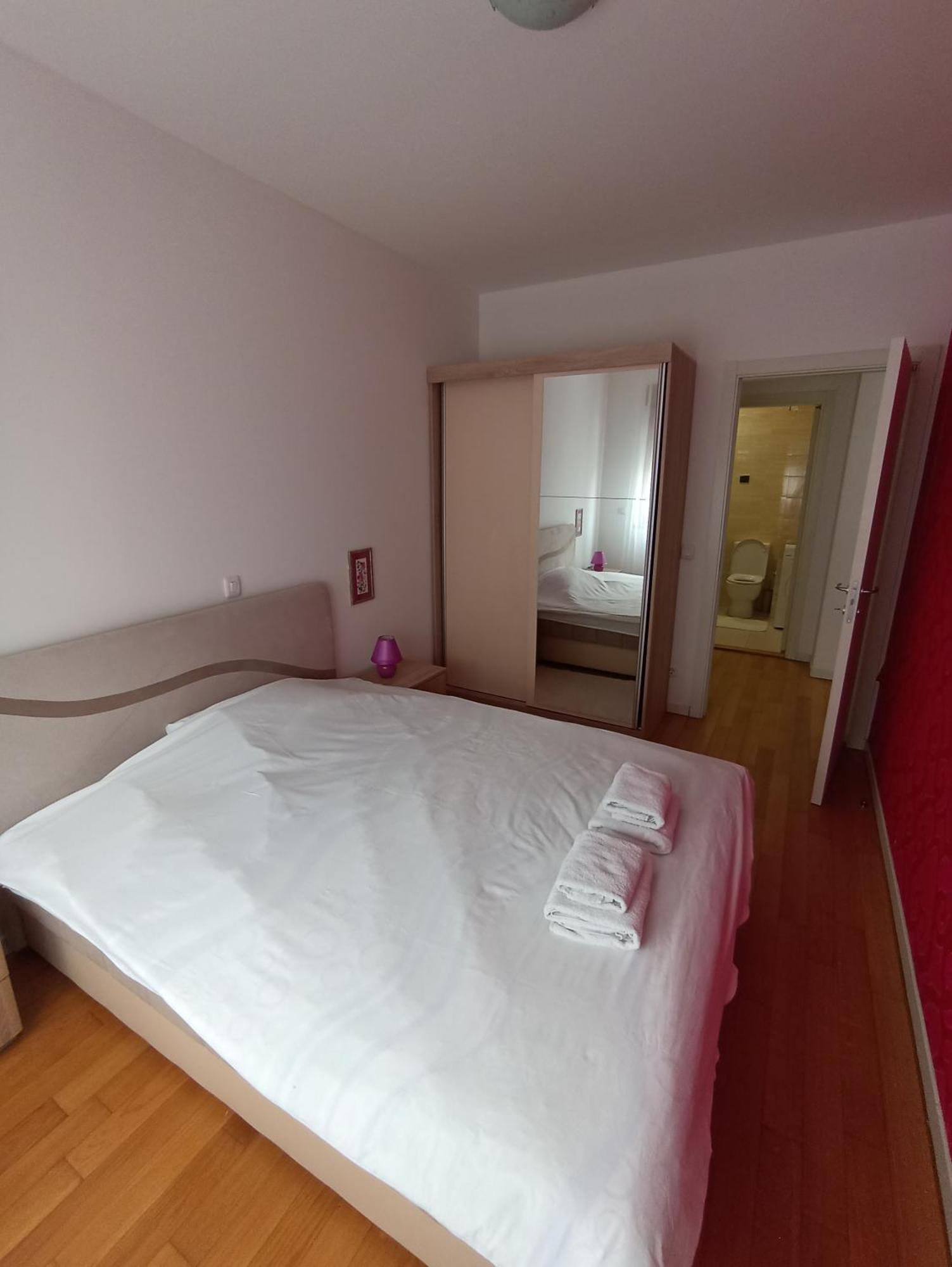 Apartment Tifani Belville Belgrado Quarto foto